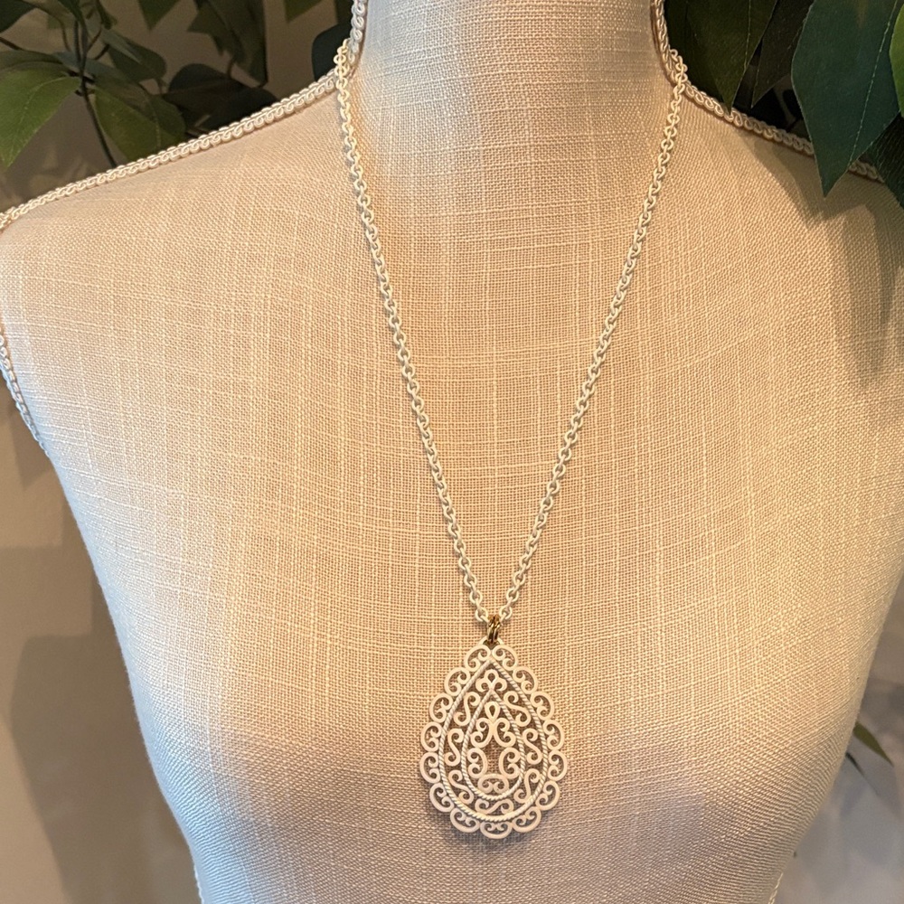 Vintage Crown Trifari White Enamel Pendant Necklace